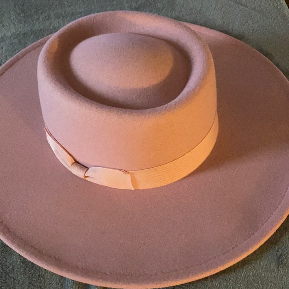 Fedora hat